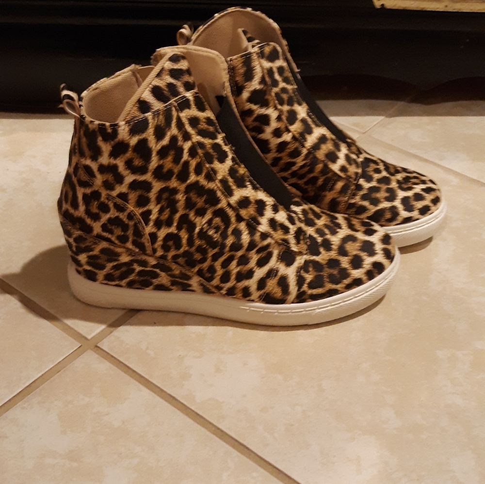 Fabulousness NWOT